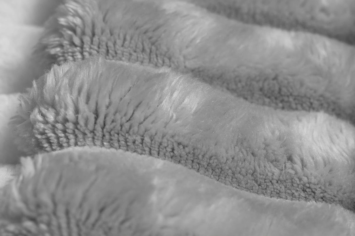 25904564