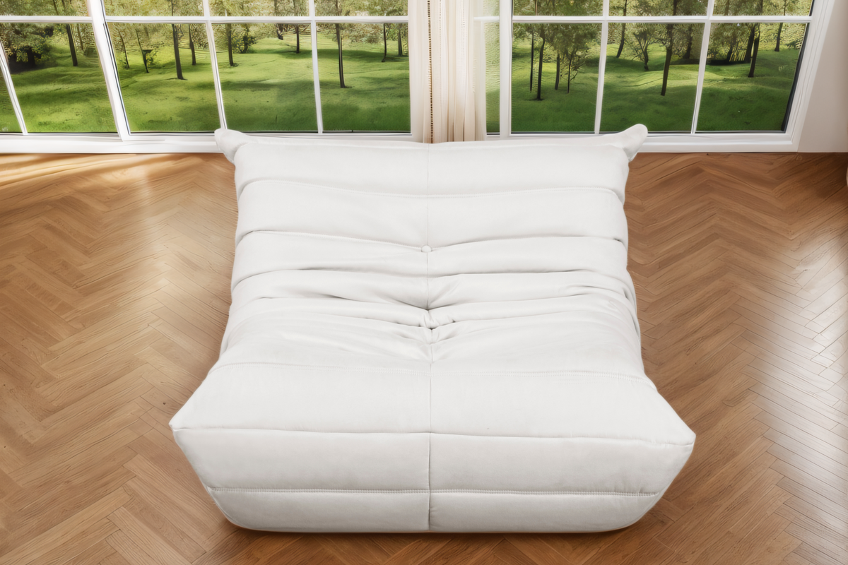 CATERPILLAR 33" Chair