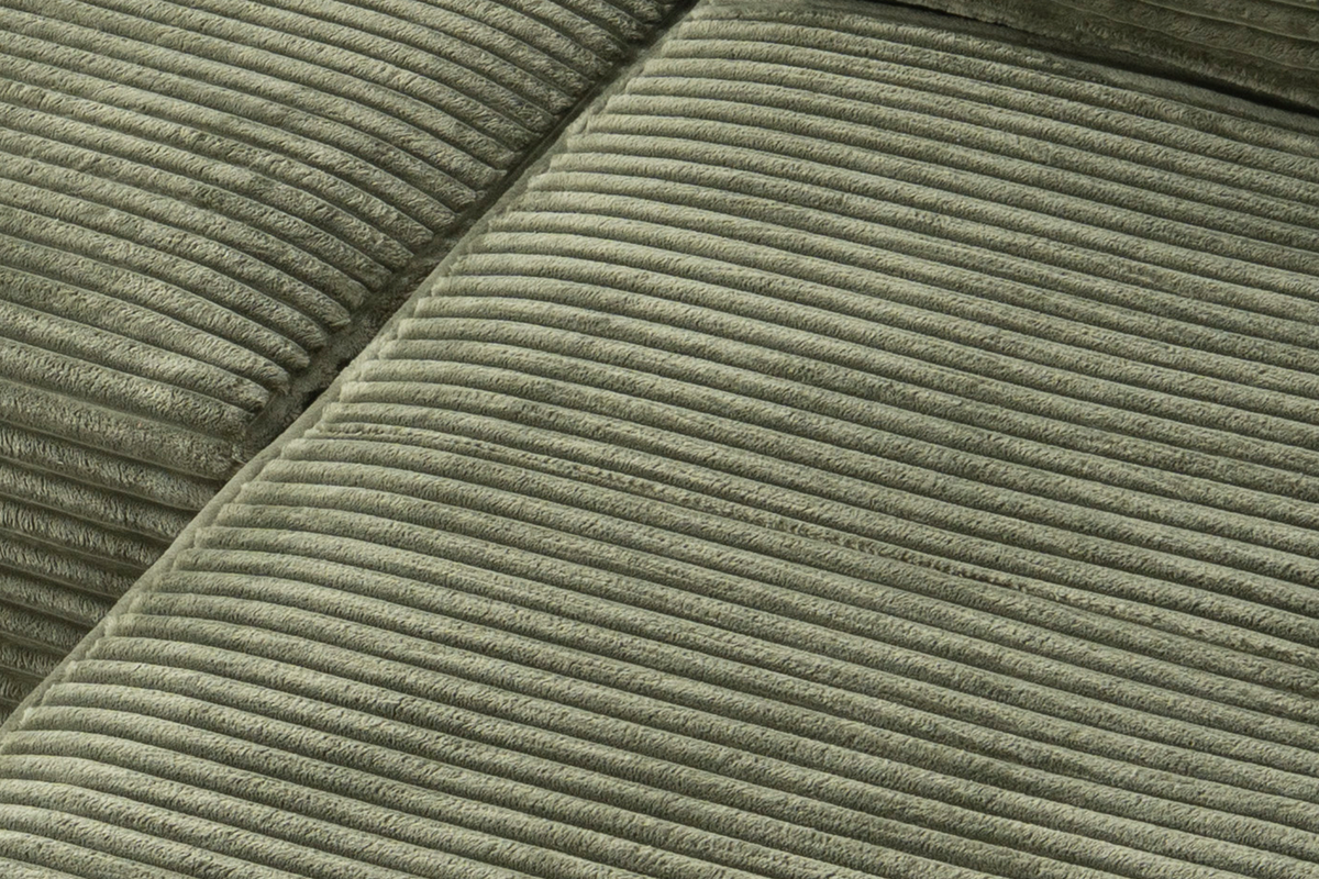 25702053