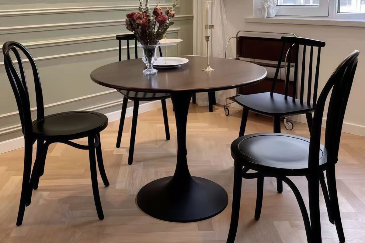 TULIP 31.5" Round Dining Table