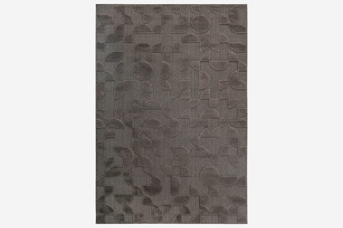 EVERLOOM 90"x63" Area Rug