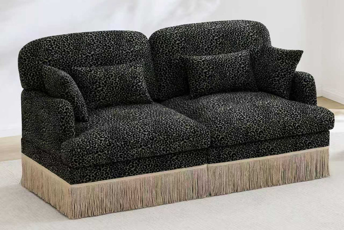 ORLAVO 69" Loveseat
