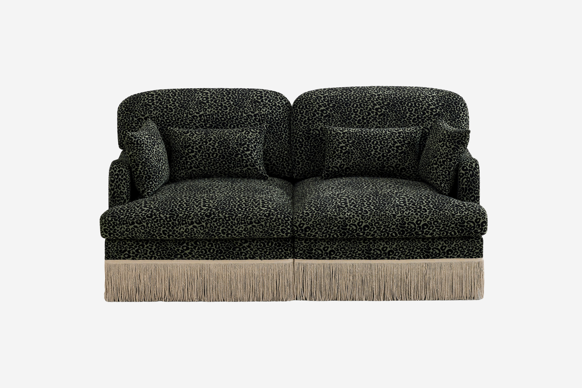 ORLAVO 69" Loveseat
