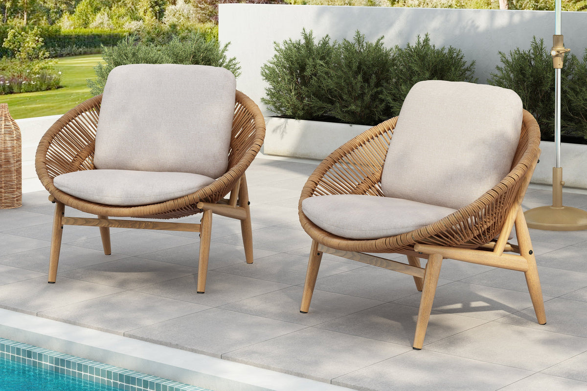 ORVEX Outdoor Wicker Chair